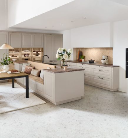 Cuisine cottage moderne sur mesure à Saint-Paul-Trois-Châteaux￼